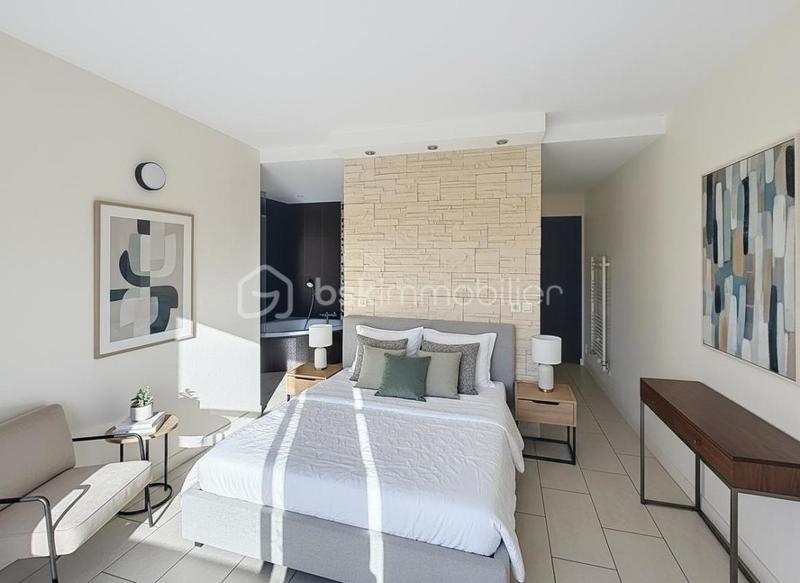 Maison d'architecte - 250 m² - 7 pièces