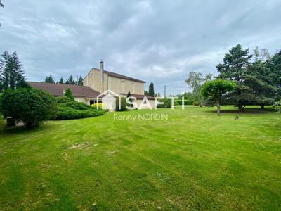 Maison - 188 m² - 7 pièces