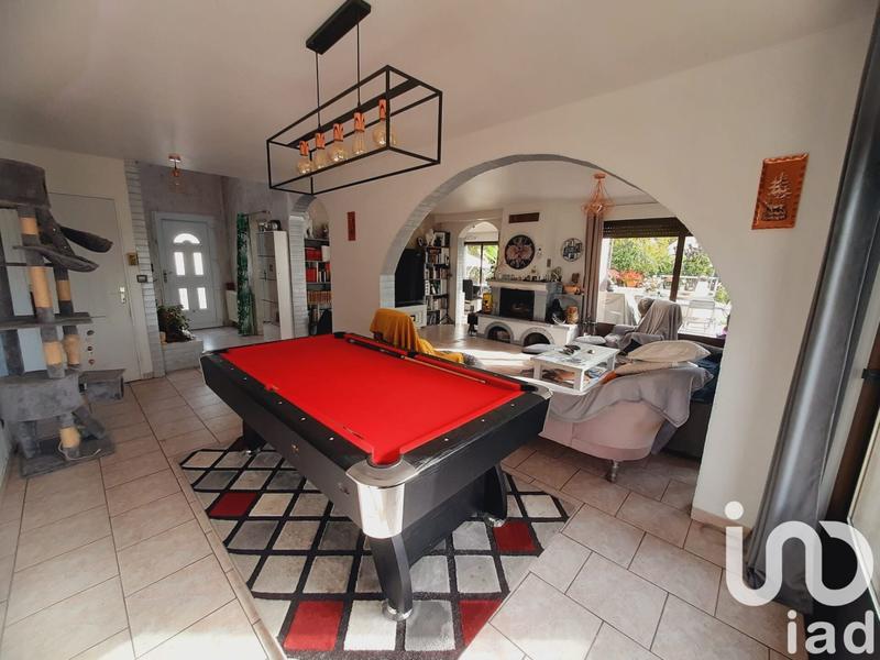 Maison - 208 m² - 8 pièces