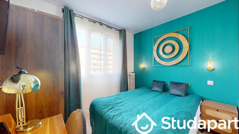 Chambre - 11 m² - 1 pièce