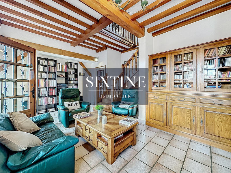 Maison - 163 m² - 6 pièces