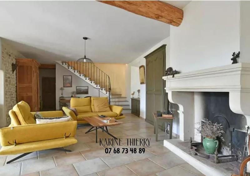 Maison de village - 170 m² - 6 pièces