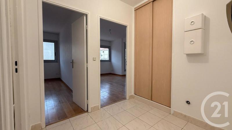 Appartement - 61 m² - 2 pièces