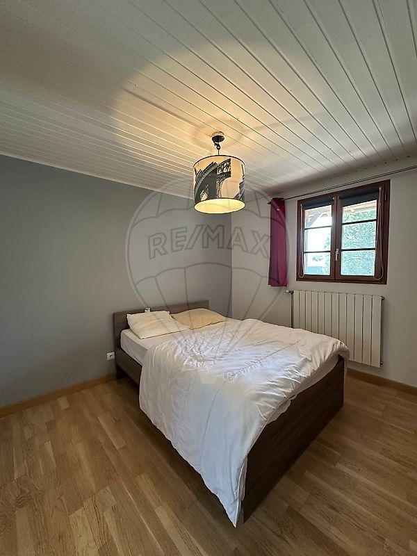 Maison - 170 m² - 6 pièces