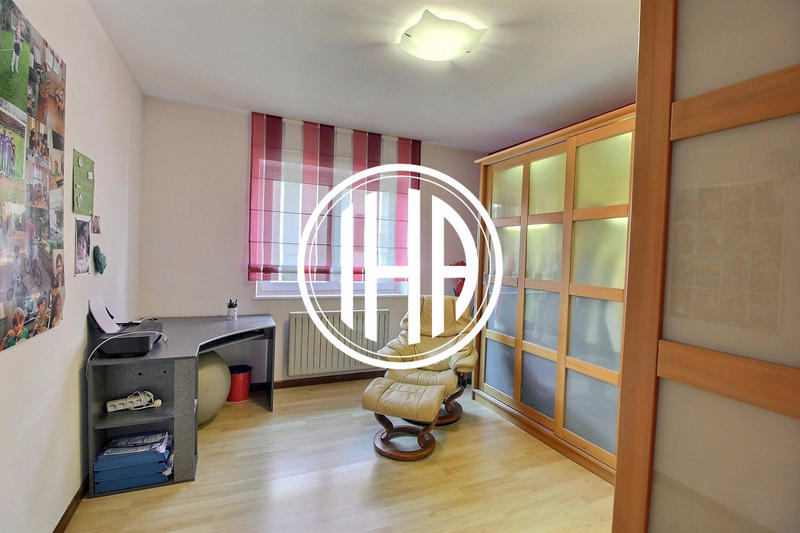 Maison - 143 m² - 6 pièces