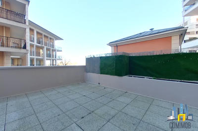 Appartement - 86 m² - 4 pièces