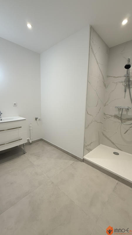 Appartement - 76 m² - 3 pièces