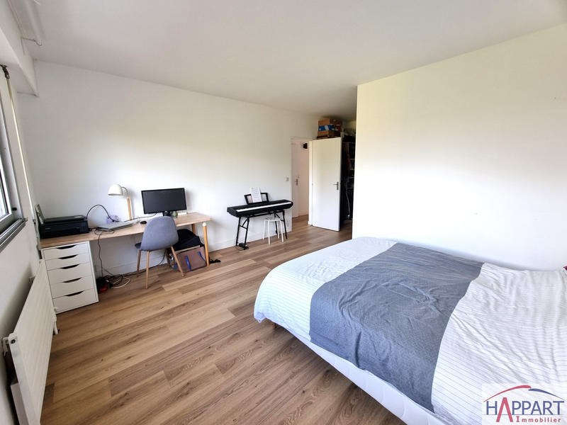 Appartement - 95 m² - 4 pièces