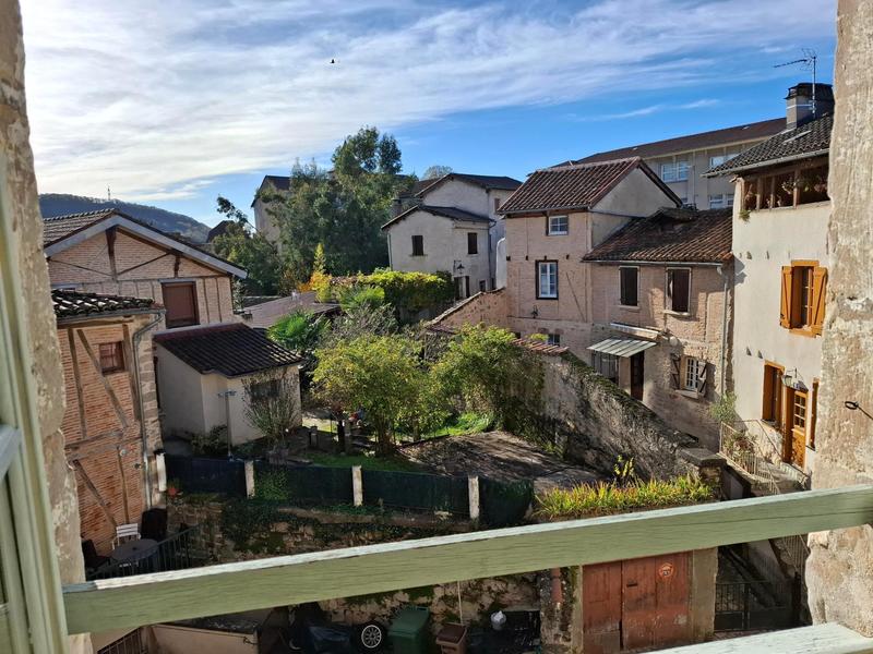 Appartement - 60 m² - 2 pièces