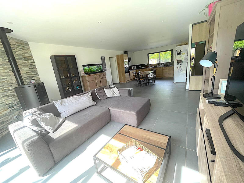 Maison - 120 m² - 5 pièces