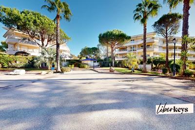 Appartement - 226 m² - 5 pièces