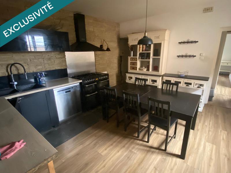 Maison - 130 m² - 9 pièces