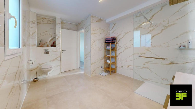 Maison - 142 m² - 5 pièces