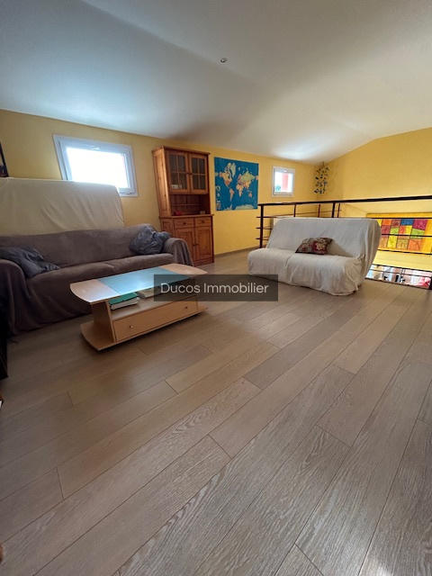 Maison - 240 m² - 6 pièces