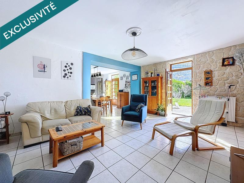 Maison - 138 m² - 8 pièces