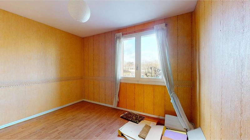 Appartement - 76 m² - 5 pièces