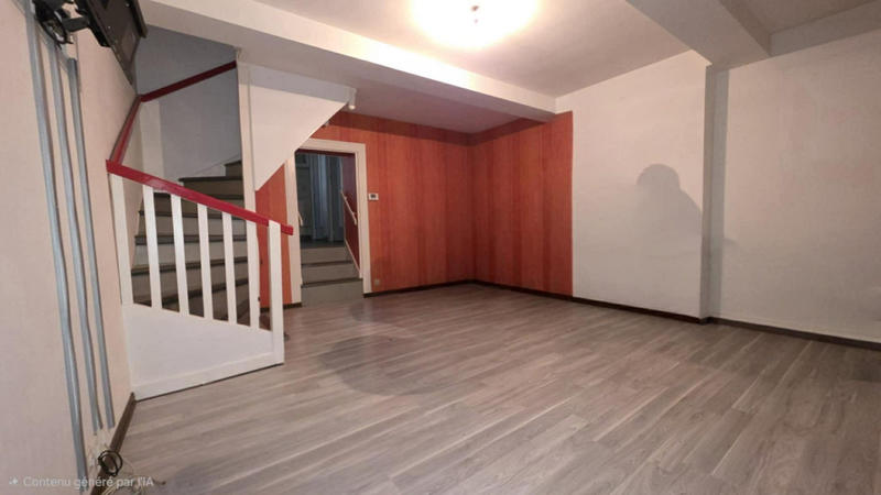 Maison - 216 m² - 10 pièces