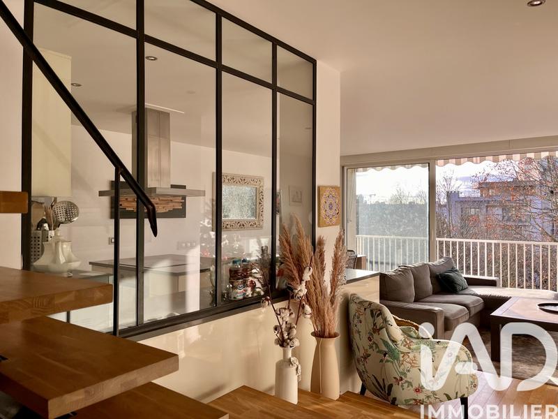 Appartement - 90 m² - 4 pièces