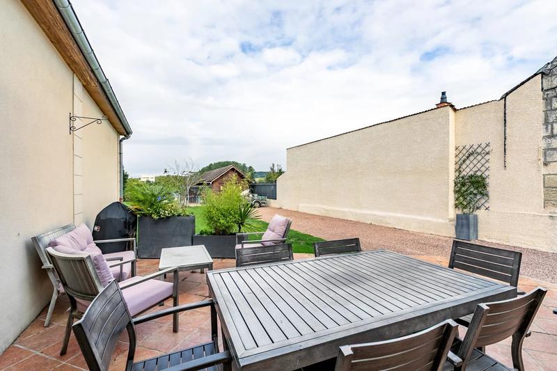 Maison - 145 m² - 5 pièces