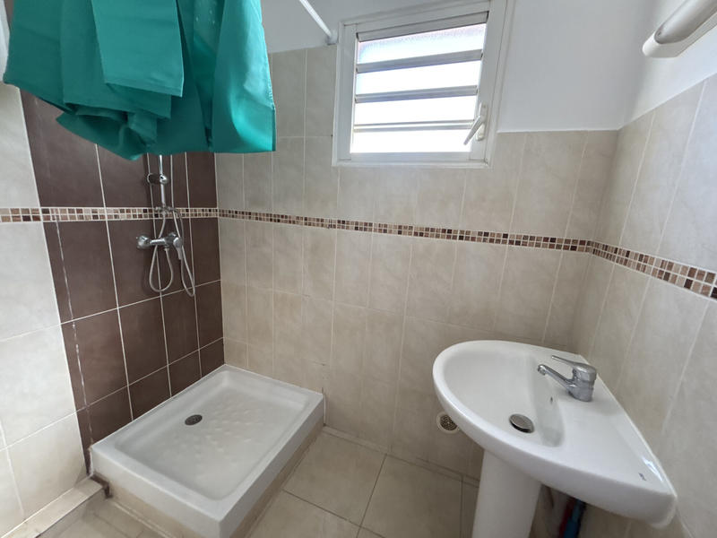 Appartement - 75 m² - 4 pièces