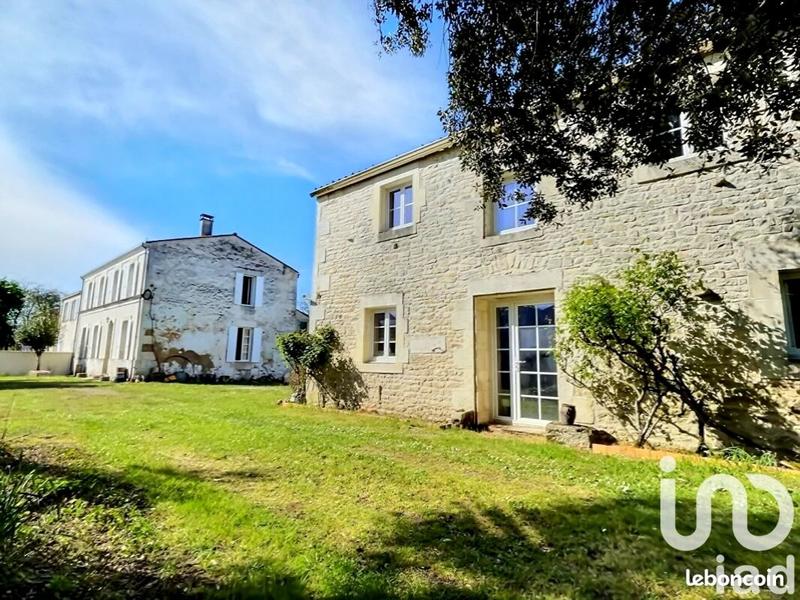 Maison - 140 m² - 5 pièces