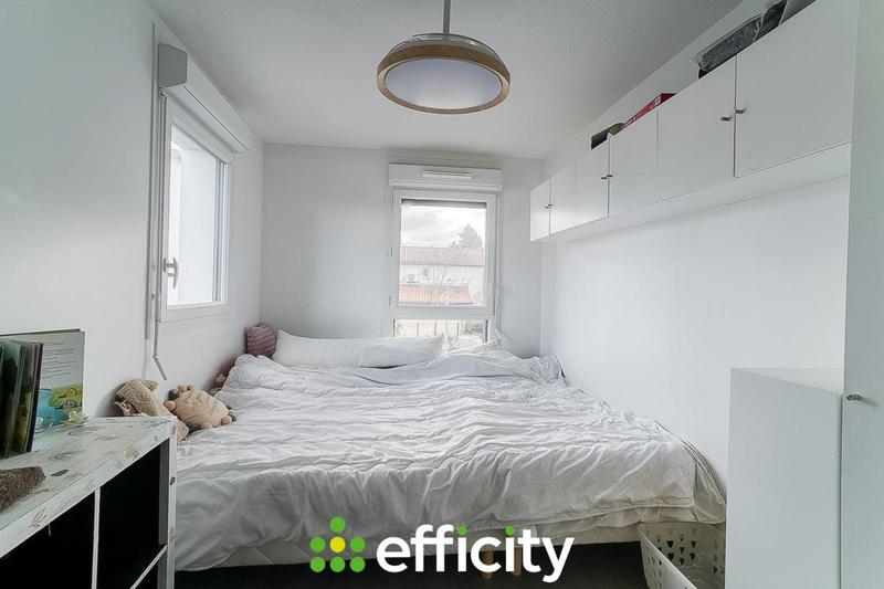 Pavillon - 60 m² - 3 pièces