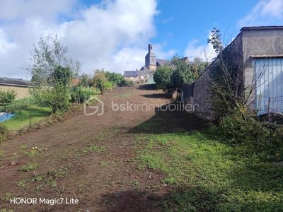 Terrain constructible - 800 m²