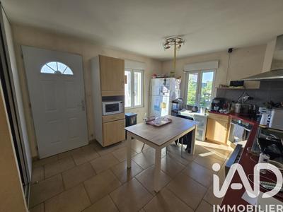 Maison - 135 m² - 6 pièces