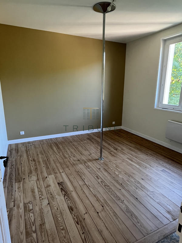 Maison - 195 m² - 7 pièces