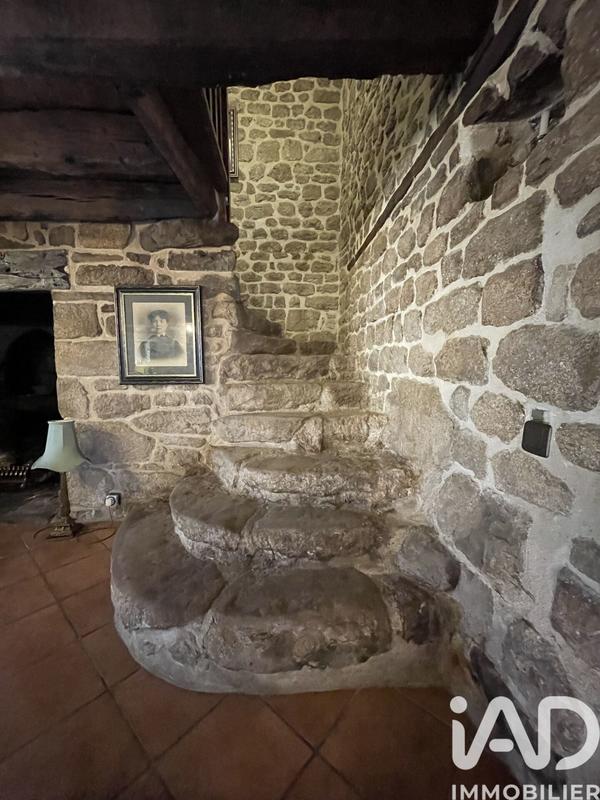 Maison de village - 160 m² - 7 pièces