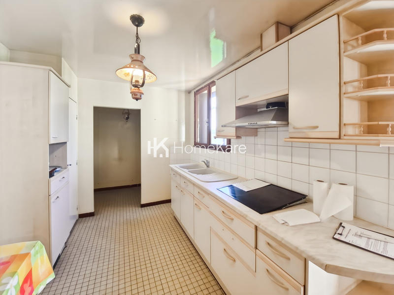 Maison - 95 m² - 4 pièces