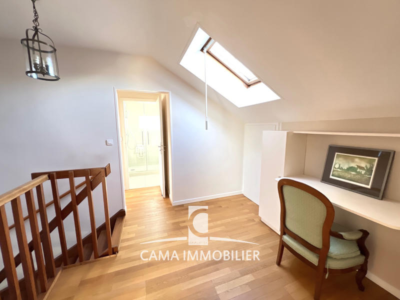 Maison - 101 m² - 6 pièces