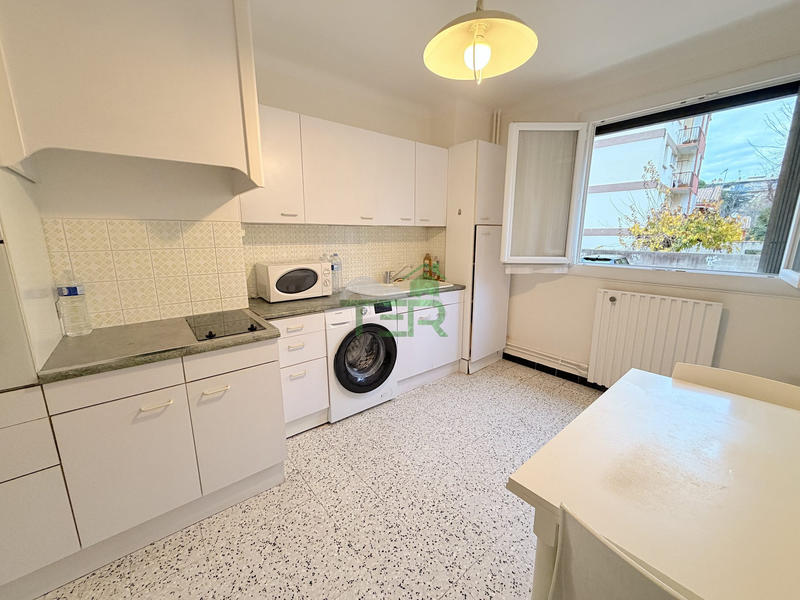 Appartement - 71 m² - 2 pièces