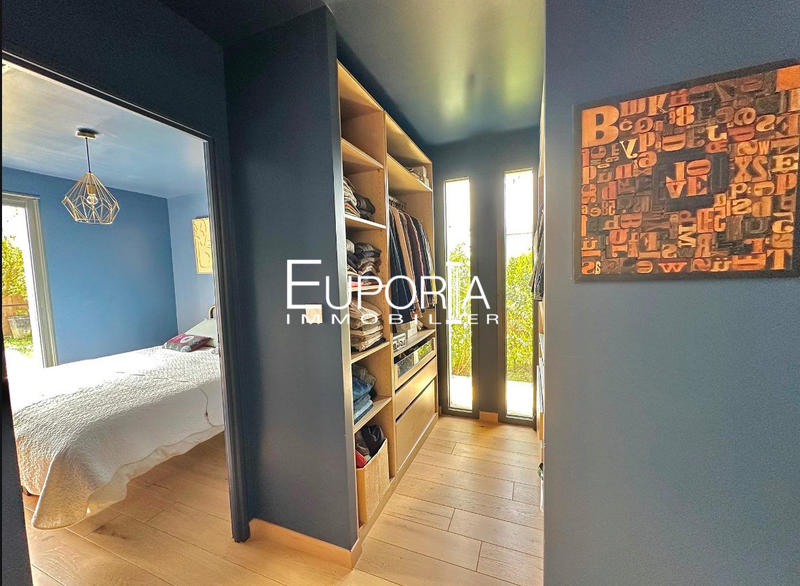 Villa - 160 m² - 6 pièces