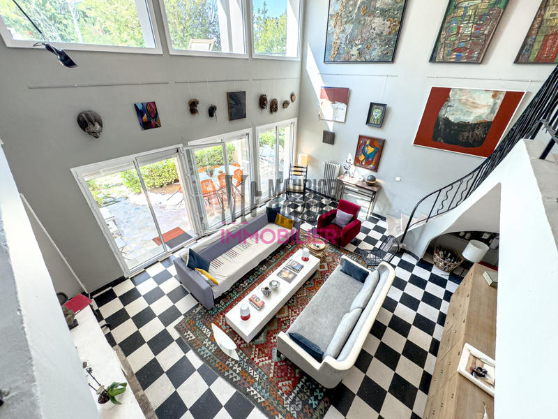 Maison - 196 m² - 6 pièces