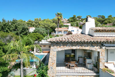 Maison - 298 m² - 7 pièces