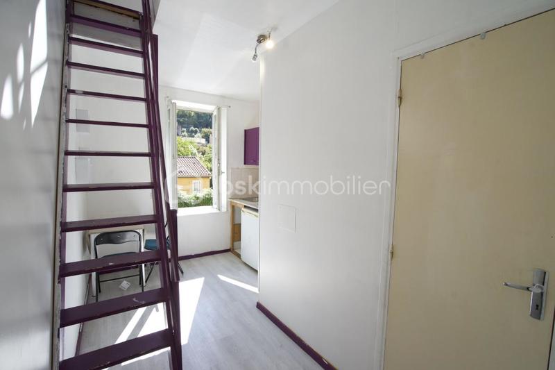 Immeuble - 300 m² - 13 pièces