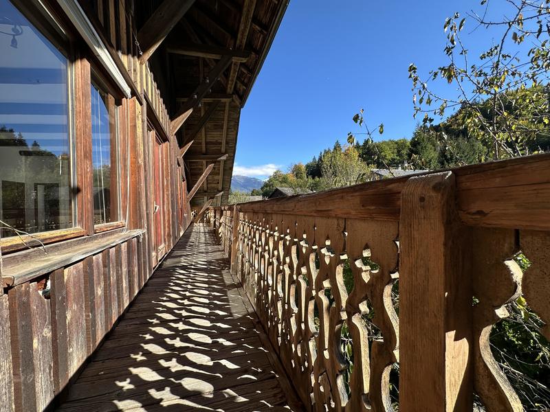 Corps de ferme - 430 m² - 8 pièces