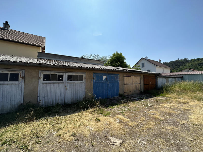 Parking / Garage - 10 m²