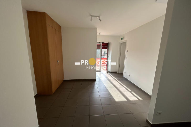 Local commercial - 69 m²