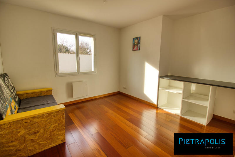 Maison - 137 m² - 5 pièces