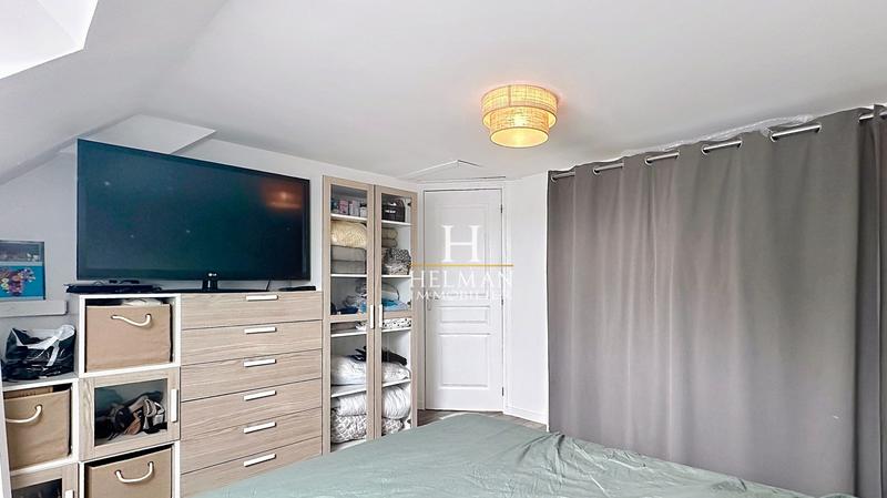 Maison - 93 m² - 4 pièces