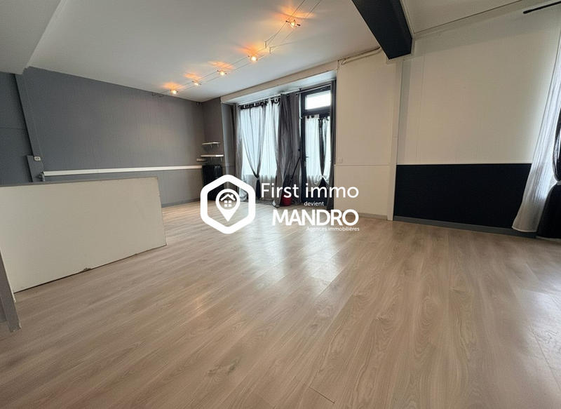 Maison - 166 m² - 8 pièces