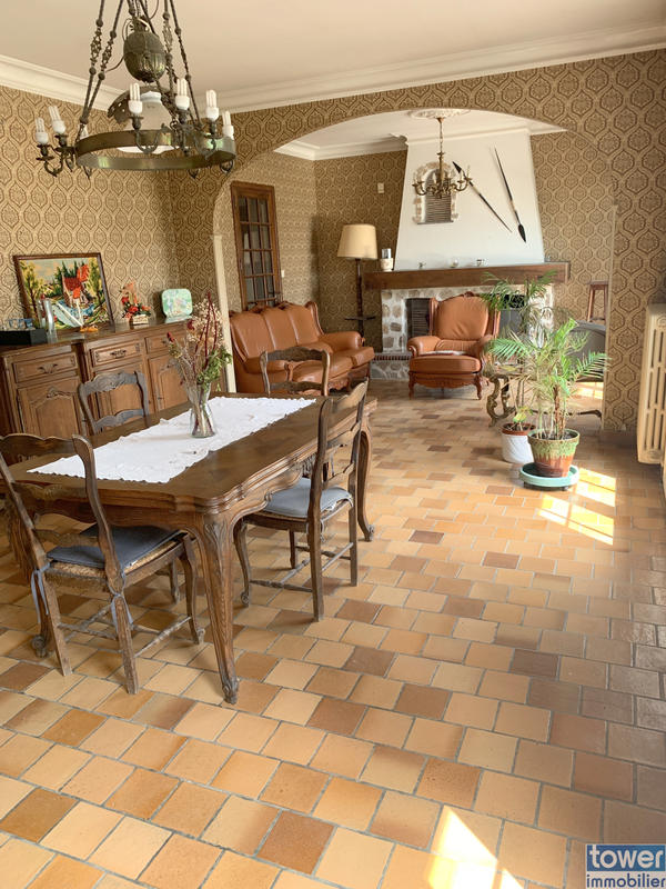 Maison - 146 m² - 7 pièces