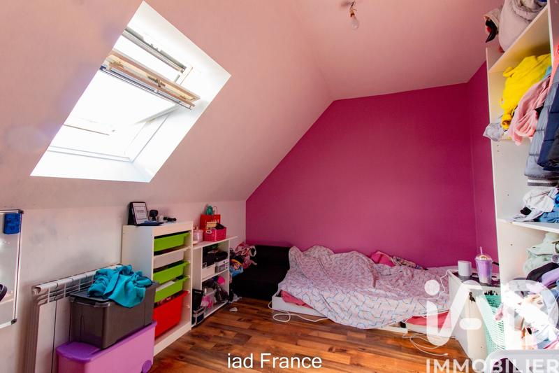 Maison - 93 m² - 5 pièces