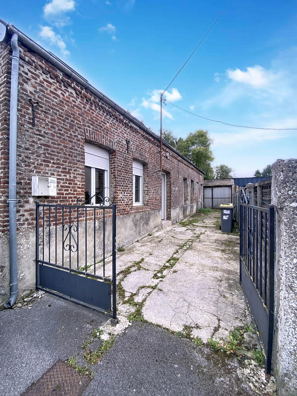 Maison - 99 m² - 5 pièces