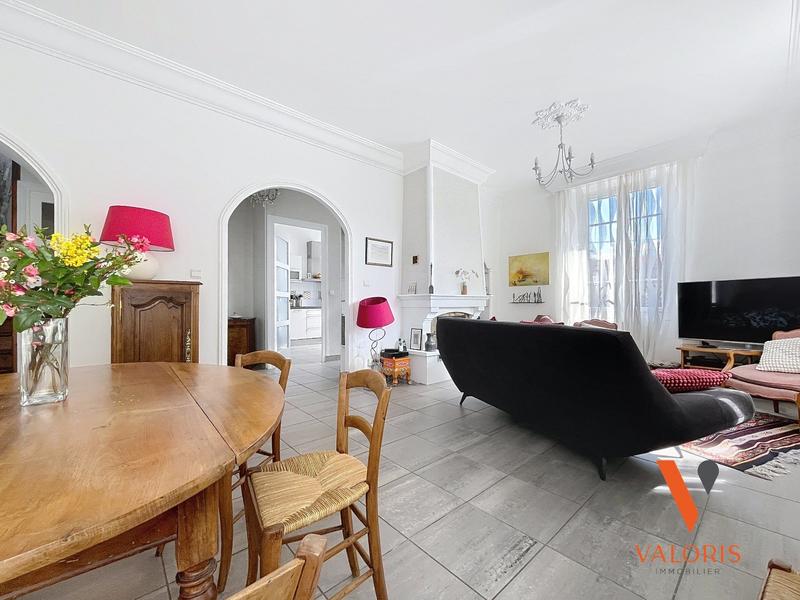 Maison - 148 m² - 5 pièces