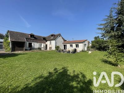 Maison - 141 m² - 7 pièces