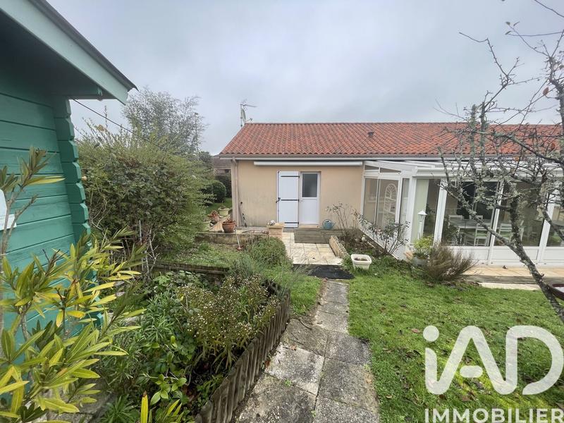 Maison - 140 m² - 5 pièces