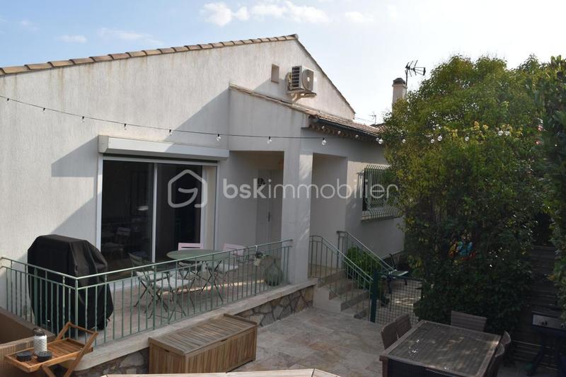 Maison traditionnelle - 110 m² - 5 pièces